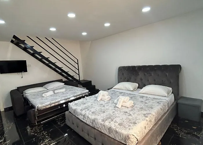 Valentino Luxury Appartamento Napoli