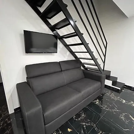 Valentino Luxury Neapel