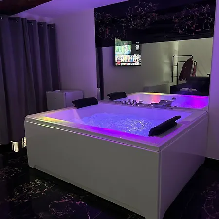 Valentino Luxury * Neapel