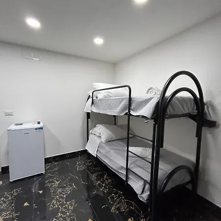 Valentino Luxury Neapel